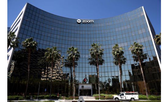 "Zoom" компани 1300 орчим ажлын байраа цомхотгоно