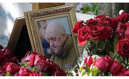 Евгений Пригожин амь насанд нь халдахаас сэргийлж маш хянуур ажилладаг байжээ