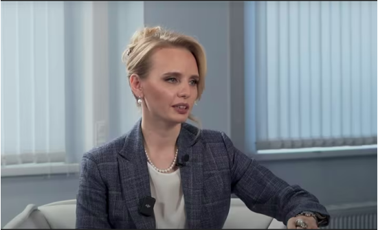 В.Путины охин дэлгэрэнгүй ярилцлага өгчээ